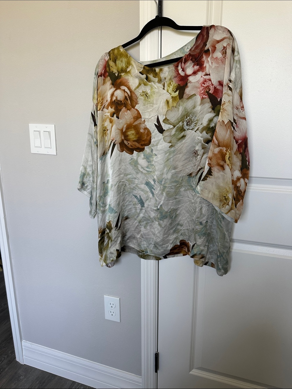 bryn Walker Floral Silk Tunic in Cream, Brown, Olive & Dusty Pink - Picture 3 of 4